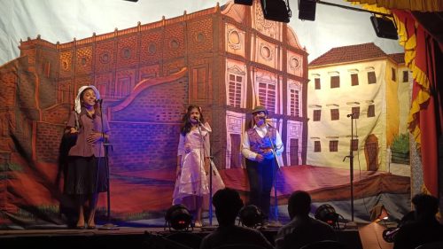 01c00957-d790-4818-b64d-3283885901ea