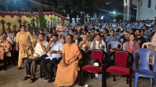 ff90d26c-d2d1-4d43-b3c5-1f5102ff0ffb