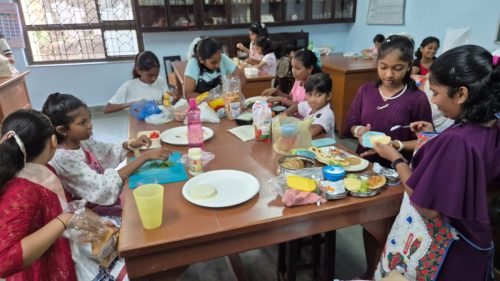 b41132e0-dd17-4d17-b1ba-0d7de18bea3f