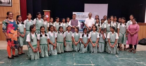 552e816f-5759-43e6-9483-891a736772a3