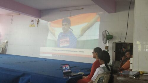 682b713b-890c-4a31-91c6-ca23d5f65fd8