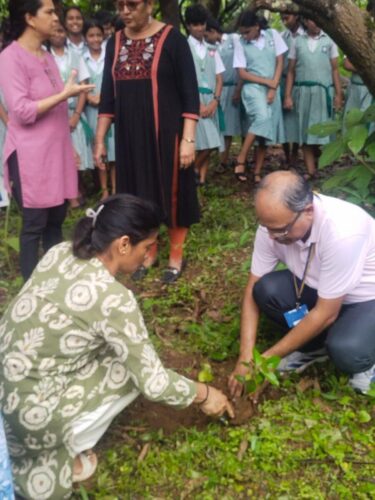 64c98a14-f248-4df2-9fd1-dfc2a035c821