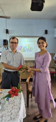 e3ee206a-df7f-4b74-bbd7-b124d7390cb1