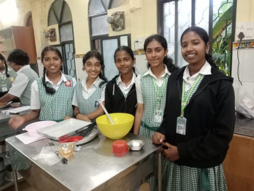 5b30163a-d7e5-4b1a-948a-dd728773546f