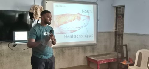 efb8fbb3-d6f4-4bc0-b54d-70c3576e6861