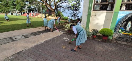 bdb67d8a-7d34-49f8-b224-24edf1248539