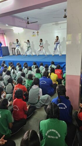 860361cf-7b50-4fd4-be4c-c4cd65dad2ab