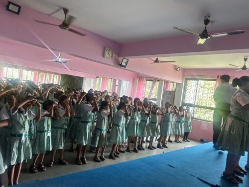 6d7ebc8a-44b1-476d-a697-6b38311e66a8