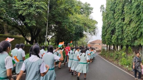 d8c4dee7-d997-4b56-8ed0-aaf4aa4fd1f5