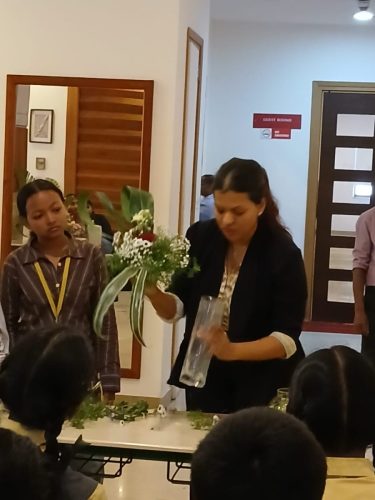 0f6a17ea-f7ff-4016-b59e-cfd3b8d4d5c5